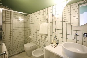 Bagno Camera Singola con Letto alla Francese 301 4.0